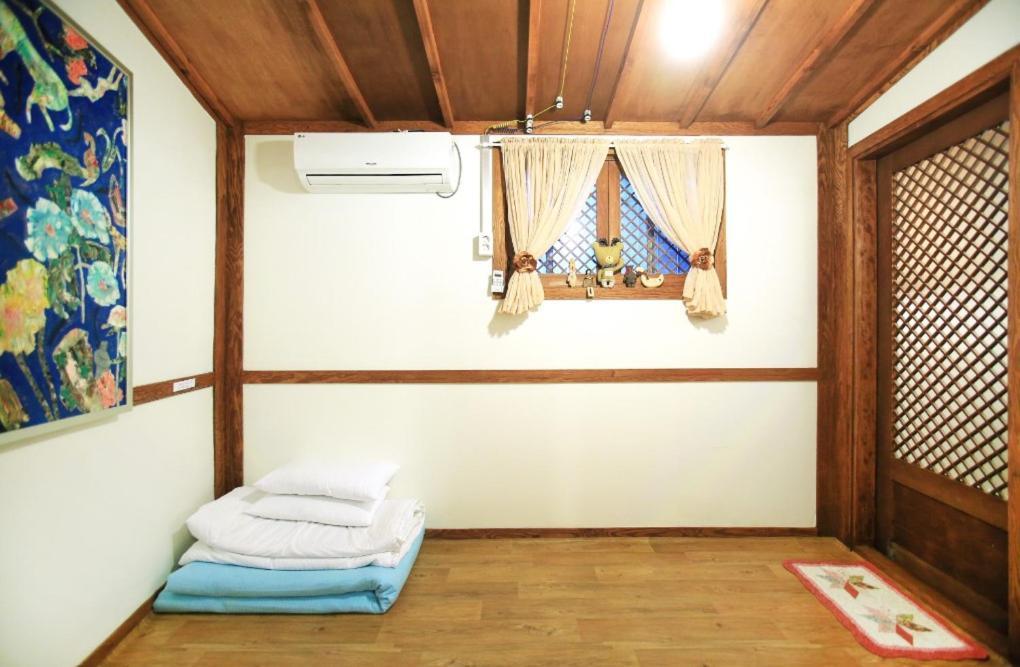 Mongyouhwawon Guesthouse جيونجو المظهر الخارجي الصورة
