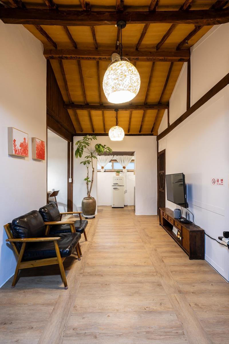 Mongyouhwawon Guesthouse جيونجو المظهر الخارجي الصورة