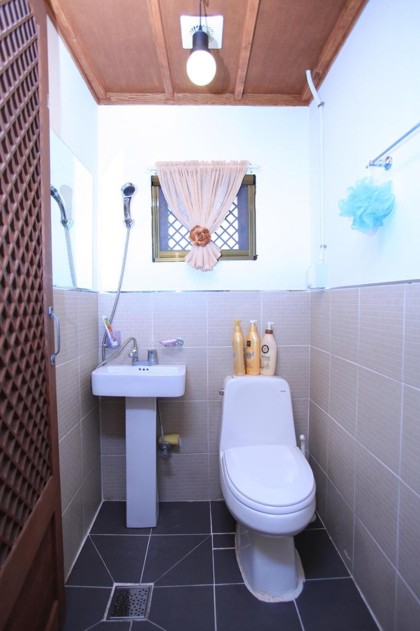 Mongyouhwawon Guesthouse جيونجو المظهر الخارجي الصورة